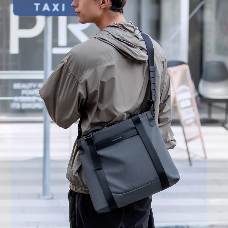 TechSafe: The multifunctional Messenger Bag with Simple Design - Image 5